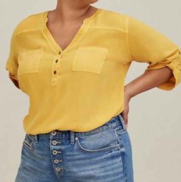 Plus Size 5X Torrid Yellow 💛 Harper Pullover Blouse women's  shirt - Picture 2 of 5
